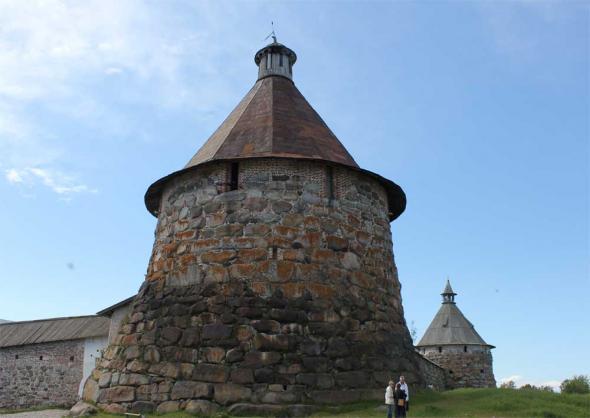 Никольская башня