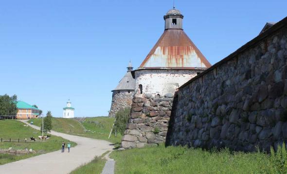 Успенская башня