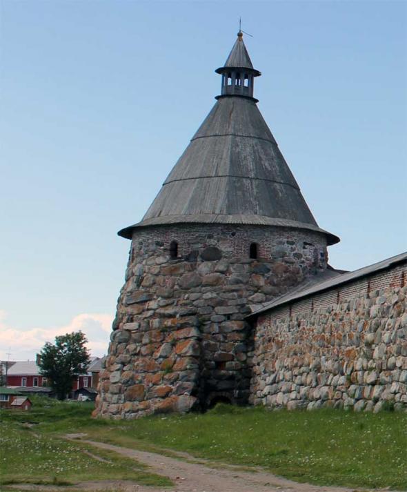 Белая (Головленкова) башня