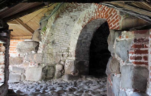 башня вход со стены на средний уровень