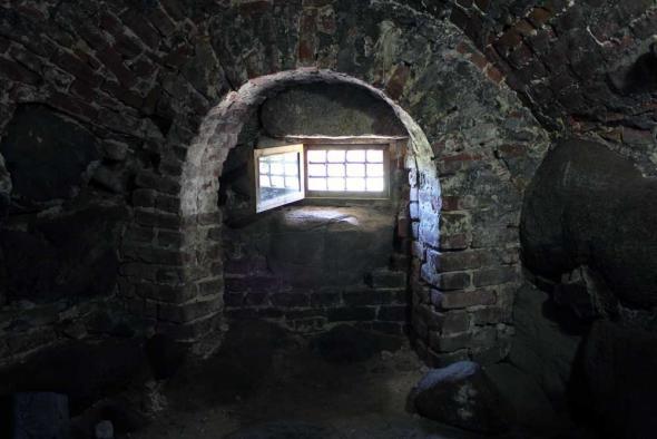 нижний уровень башни