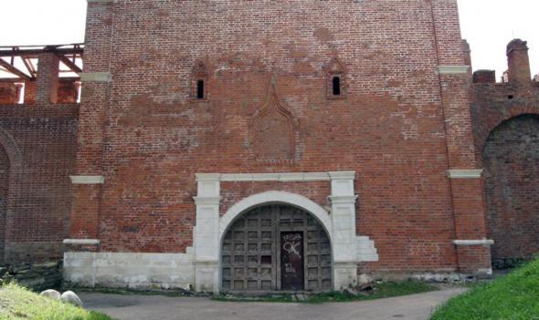 Копытенская башня - проезжие ворота