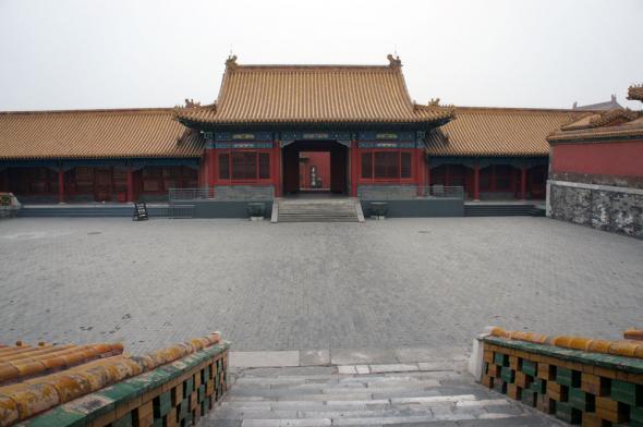 Внешний дворец Внешний дворец