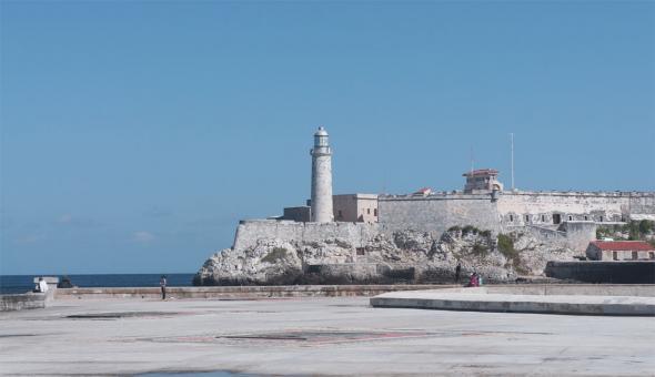 вид на северный бастион Castillo De Los Tres Reyes Del Morro