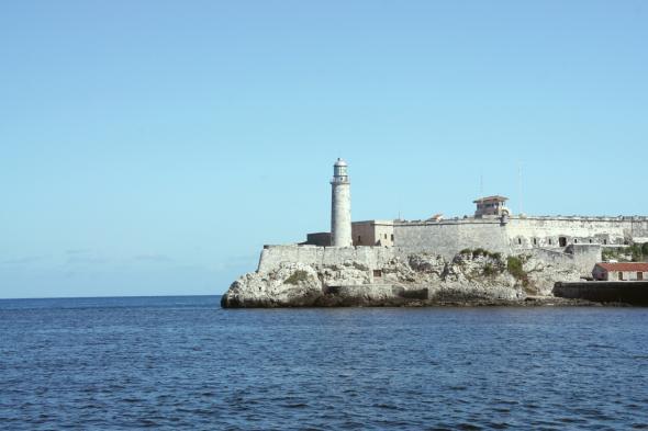 вид на северный бастион Castillo De Los Tres Reyes Del Morro