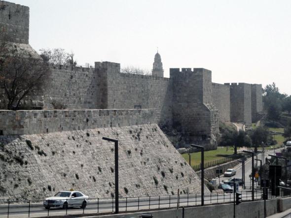 стены Иерусалим