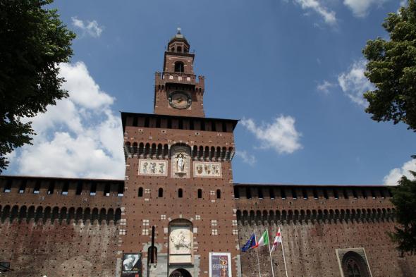 Замок Сфорца (Италия)