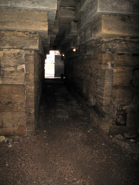 дромос изнутри дромос изнутри