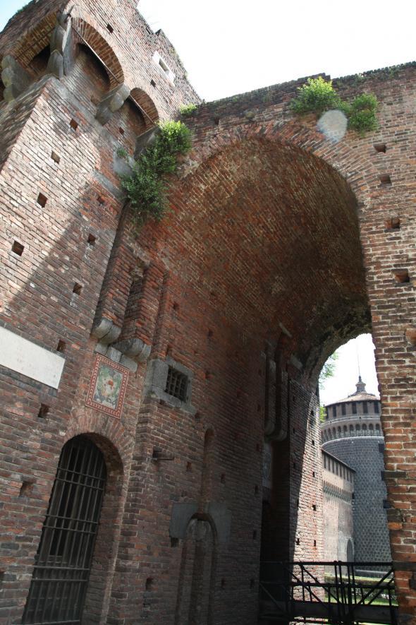 Замок Сфорца (Италия)