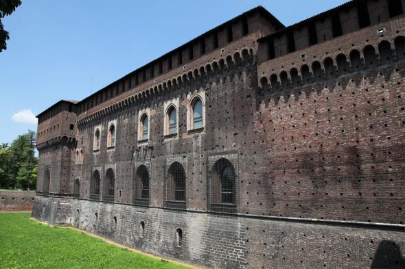 Замок Сфорца (Италия)