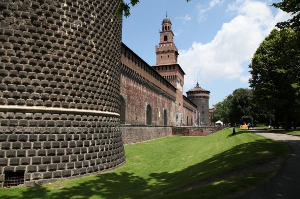 Замок Сфорца (Италия)