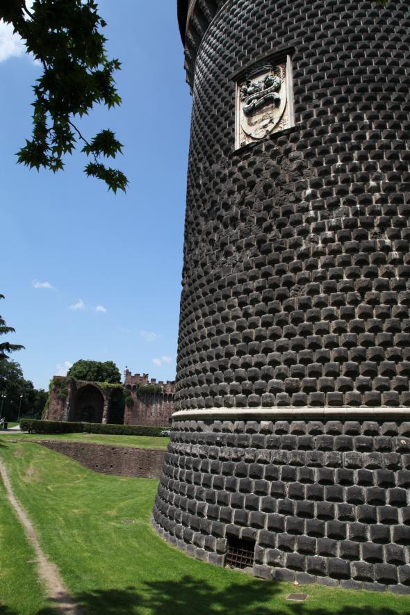 Замок Сфорца (Италия)