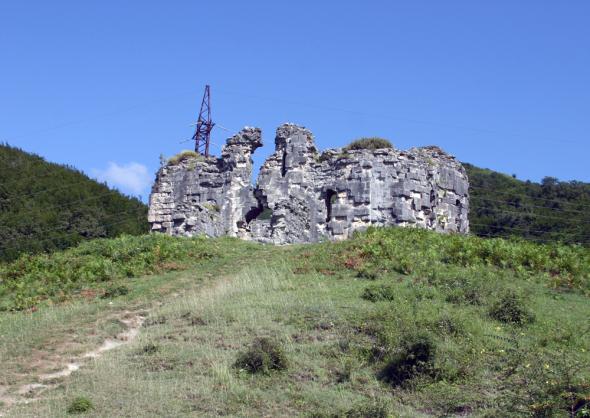 руины храма